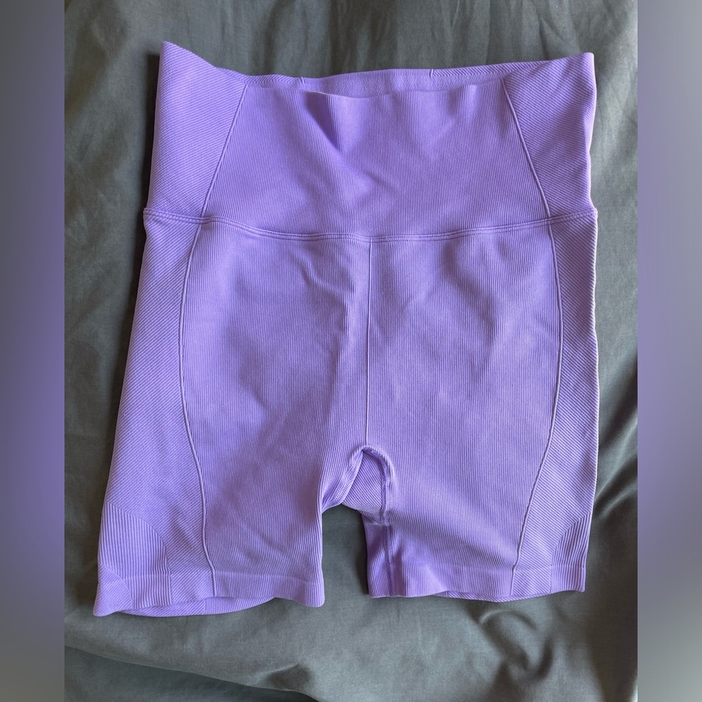 All in motion biker shorts XL purple